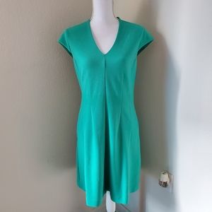 Lilly Pulitzer Cap Sleeve V Neck Sheath Dress